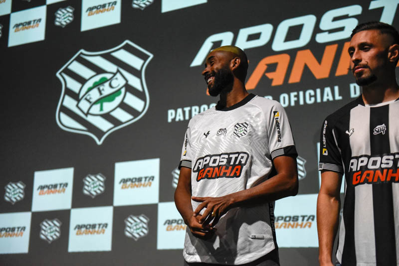 Aposta Ganha é o novo patrocinador máster do Figueirense - ﻿Games Magazine  Brasil